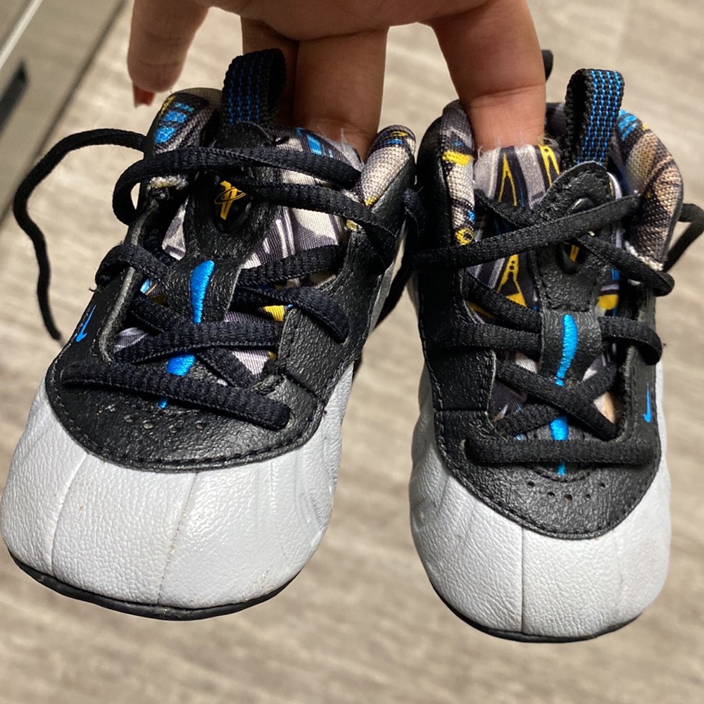 Nike foamposite infant size 3c